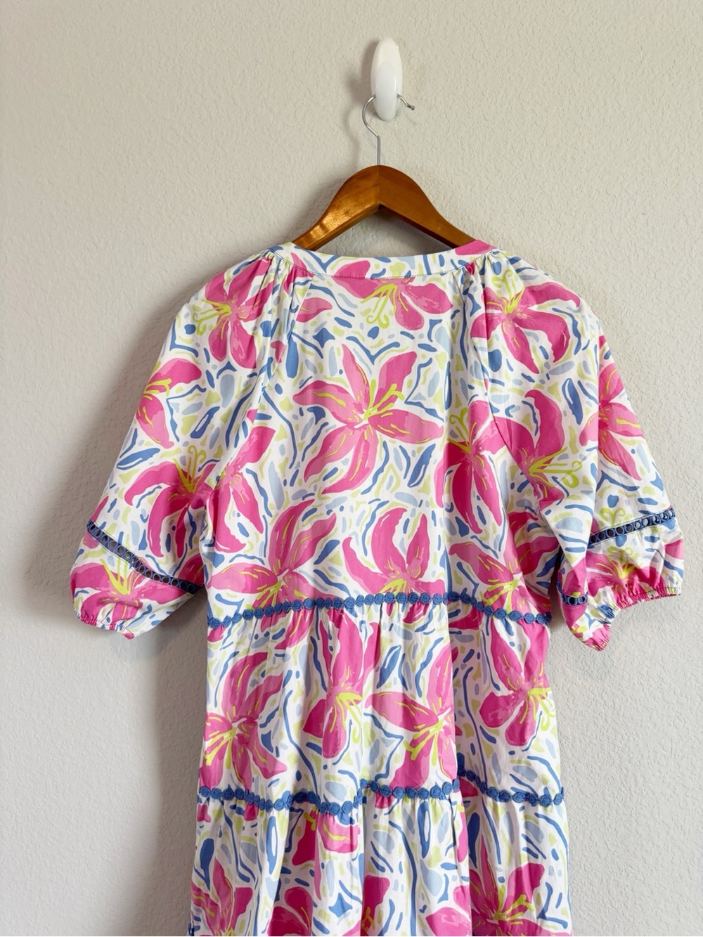 Mary Square Palmer Dress Hibiscus Harmony Tiered Puff Sleeve Dress Size M - Picture 8 of 9